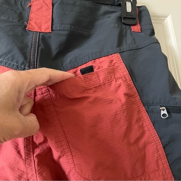 Kuhl Mutiny River Shorts Swimming Outdoors Red Gray Size 28 - Picture 5 of 14